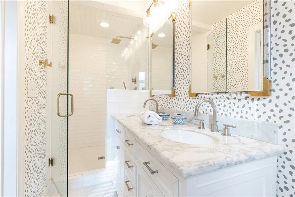 372 Pine Forest Road, Atlanta, Georgia 30342, 3 Bedrooms Bedrooms, ,2 BathroomsBathrooms,Residential,Sold,372 Pine Forest Road,7019885 372 Pine Forest Road, Atlanta, Georgia 30342, 3 Bedrooms Bedrooms, ,2 BathroomsBathrooms,Residential,Sold,372 Pine Forest Road,7019885