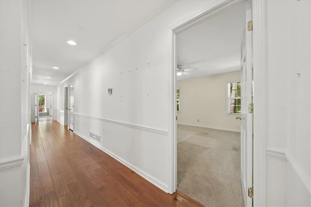 7365 Princeton Way, Atlanta, Georgia 30328, 5 Bedrooms Bedrooms, ,3 BathroomsBathrooms,Residential,Sold,7365 Princeton Way,7359902