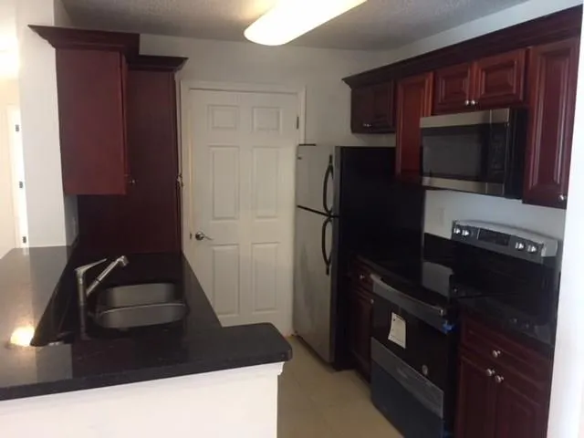 8201 Santa Fe Parkway, Sandy Springs, Georgia 30350, 3 Bedrooms Bedrooms, ,2 BathroomsBathrooms,Residential,Sold,8201 Santa Fe Parkway,6024214