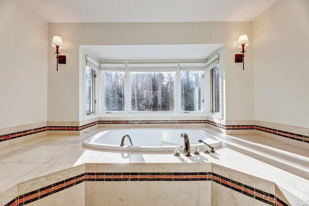 4750 Harris Trail, Atlanta, Georgia 30327, 4 Bedrooms Bedrooms, ,5 BathroomsBathrooms,Residential,Sold,4750 Harris Trail,6843805