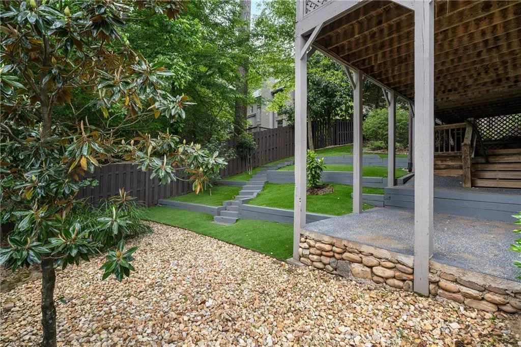 1720 Buckhead Valley Lane Ne, Atlanta, Georgia 30324, 5 Bedrooms Bedrooms, ,5 BathroomsBathrooms,Residential,For Sale,1720 Buckhead Valley Lane Ne,7573500