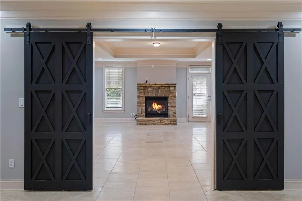 1720 Buckhead Valley Lane Ne, Atlanta, Georgia 30324, 5 Bedrooms Bedrooms, ,5 BathroomsBathrooms,Residential,For Sale,1720 Buckhead Valley Lane Ne,7573500