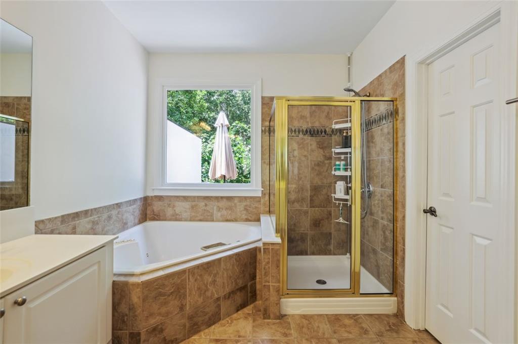 Georgia 30328, ,3 BathroomsBathrooms,Residential,Sold,7256887