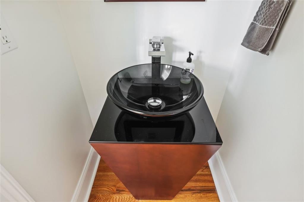 Georgia 30328, ,3 BathroomsBathrooms,Residential,Sold,7256887