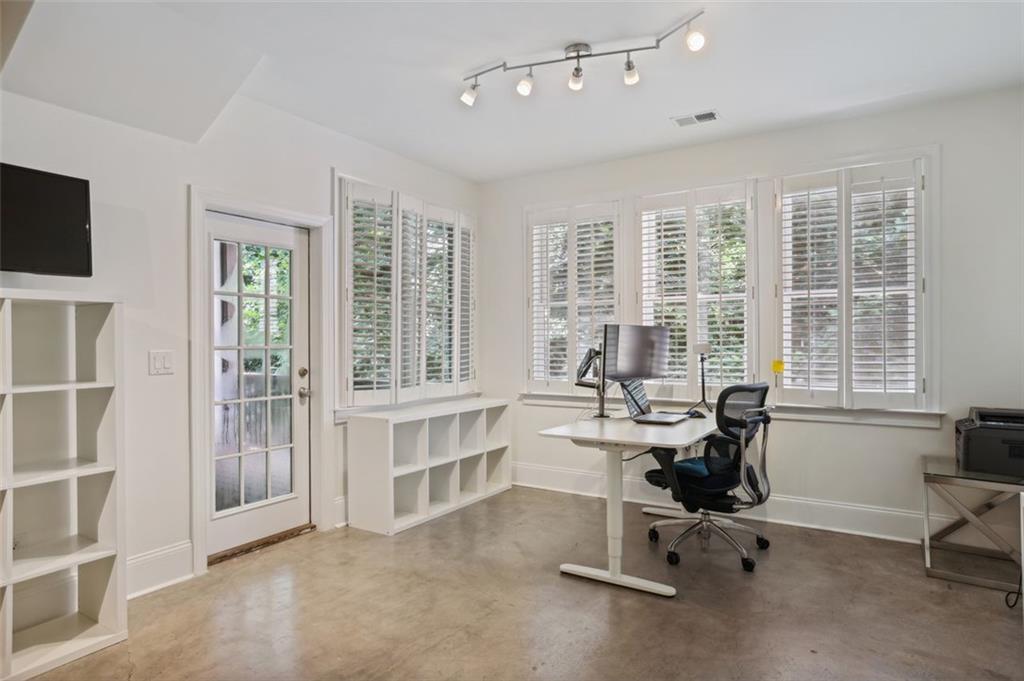 Georgia 30328, ,3 BathroomsBathrooms,Residential,Sold,7256887