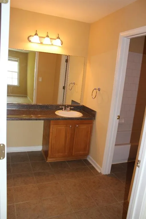 1807 Brighton Point Unit 1807, Sandy Springs, Georgia 30328, 3 Bedrooms Bedrooms, ,2 BathroomsBathrooms,Residential,Sold,1807 Brighton Point Unit 1807,5597323