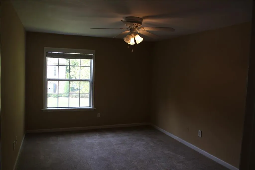 1807 Brighton Point Unit 1807, Sandy Springs, Georgia 30328, 3 Bedrooms Bedrooms, ,2 BathroomsBathrooms,Residential,Sold,1807 Brighton Point Unit 1807,5597323