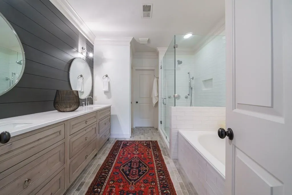 617 Riverlawn Court, Atlanta, Georgia 30339, 4 Bedrooms Bedrooms, ,4 BathroomsBathrooms,Residential,Sold,617 Riverlawn Court,6918230