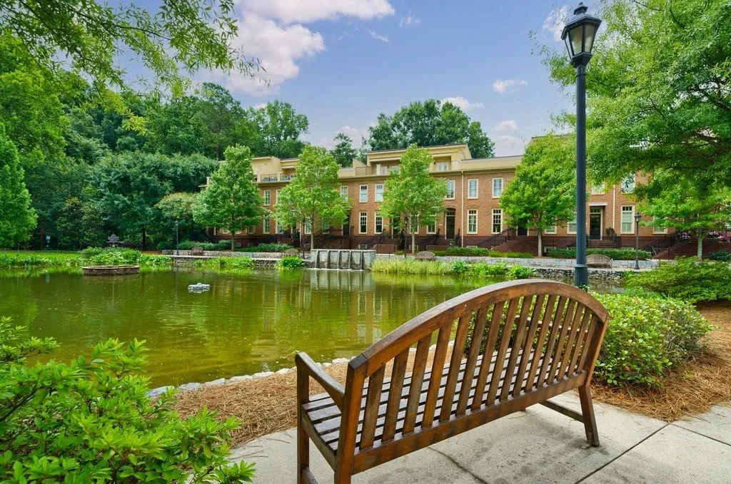 617 Riverlawn Court, Atlanta, Georgia 30339, 4 Bedrooms Bedrooms, ,4 BathroomsBathrooms,Residential,Sold,617 Riverlawn Court,6918230