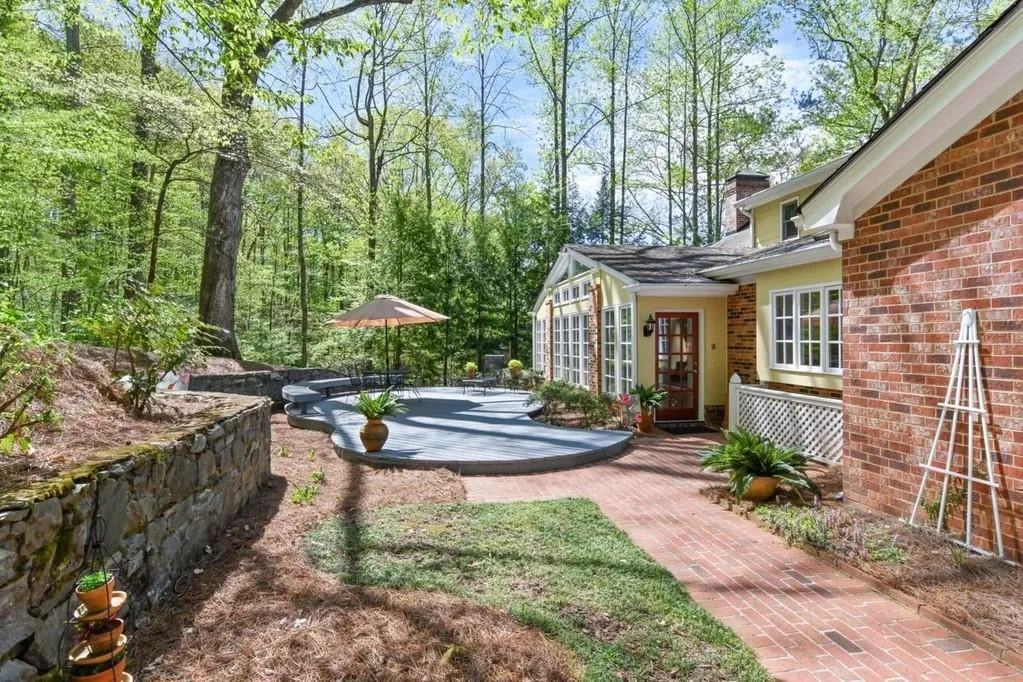 6265 River Chase Circle, Atlanta, Georgia 30328, 4 Bedrooms Bedrooms, ,4 BathroomsBathrooms,Residential,Sold,6265 River Chase Circle,6706669