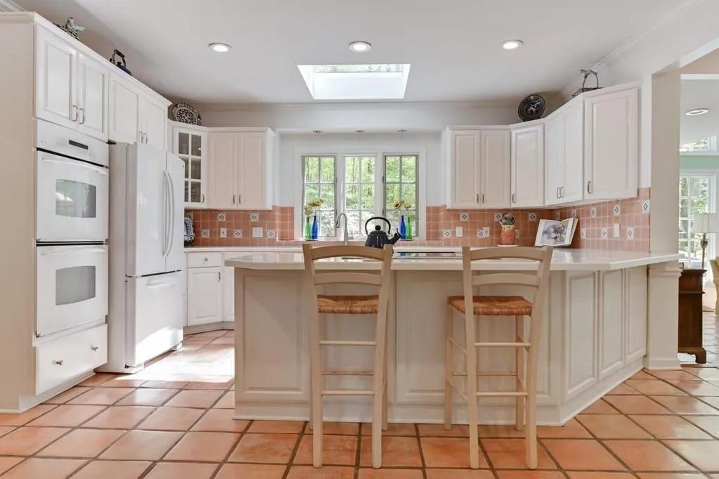 6265 River Chase Circle, Atlanta, Georgia 30328, 4 Bedrooms Bedrooms, ,4 BathroomsBathrooms,Residential,Sold,6265 River Chase Circle,6706669