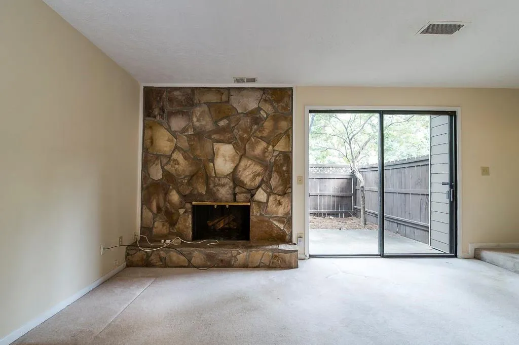 94 Goldrush Circle, Atlanta, Georgia 30328, 3 Bedrooms Bedrooms, ,3 BathroomsBathrooms,Residential,Sold,94 Goldrush Circle,5815506