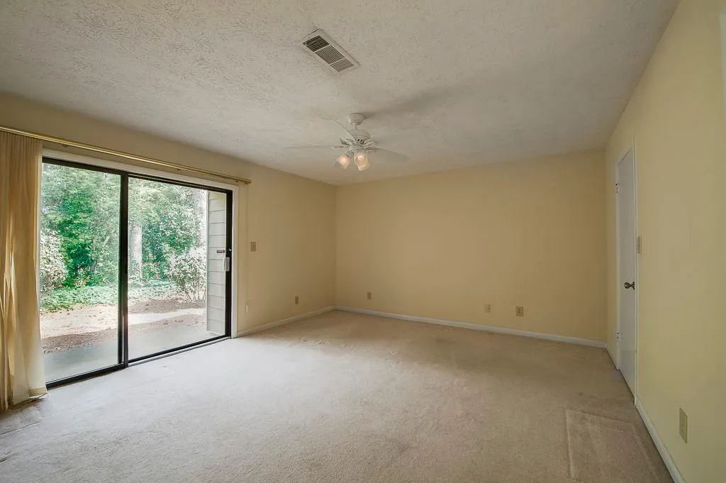 94 Goldrush Circle, Atlanta, Georgia 30328, 3 Bedrooms Bedrooms, ,3 BathroomsBathrooms,Residential,Sold,94 Goldrush Circle,5815506