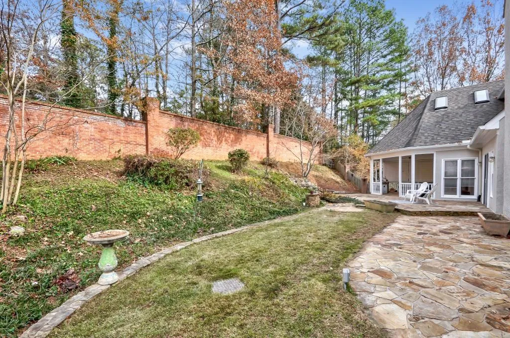 130 Barnard Place, Sandy Springs, Georgia 30328, 4 Bedrooms Bedrooms, ,4 BathroomsBathrooms,Residential,Sold,130 Barnard Place,6110370