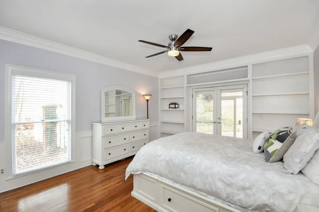 130 Barnard Place, Sandy Springs, Georgia 30328, 4 Bedrooms Bedrooms, ,4 BathroomsBathrooms,Residential,Sold,130 Barnard Place,6110370