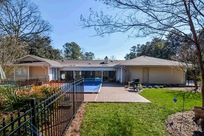 8025 Monticello Drive, Atlanta, Georgia 30350, 5 Bedrooms Bedrooms, ,4 BathroomsBathrooms,Residential,Sold,8025 Monticello Drive,5650643