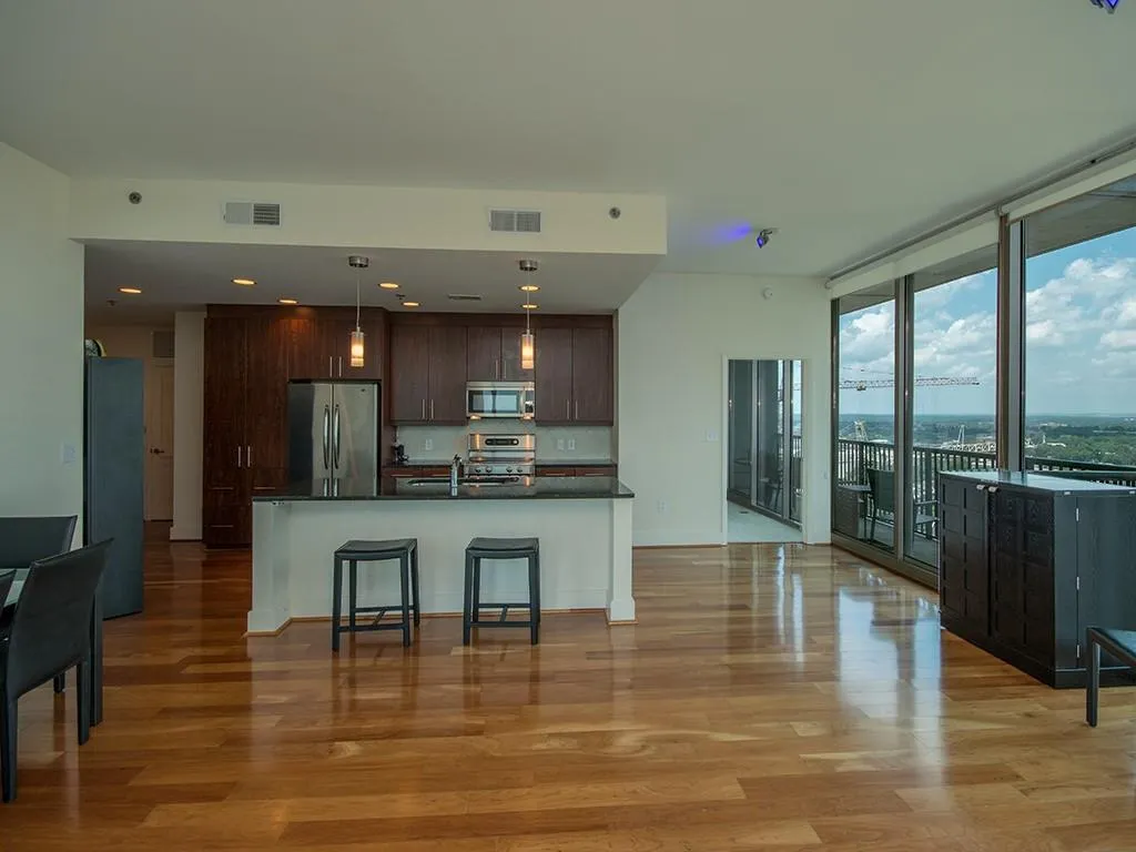 1080 Peachtree Street Ne Unit 2302, Atlanta, Georgia 30309, 2 Bedrooms Bedrooms, ,2 BathroomsBathrooms,Residential,Sold,1080 Peachtree Street Ne Unit 2302,5556455
