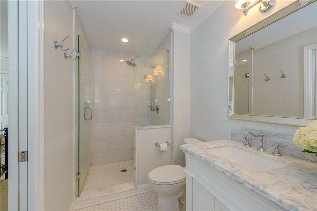 408 Meadowbrook Drive, Atlanta, Georgia 30342, 3 Bedrooms Bedrooms, ,3 BathroomsBathrooms,Residential,Sold,408 Meadowbrook Drive,6031710