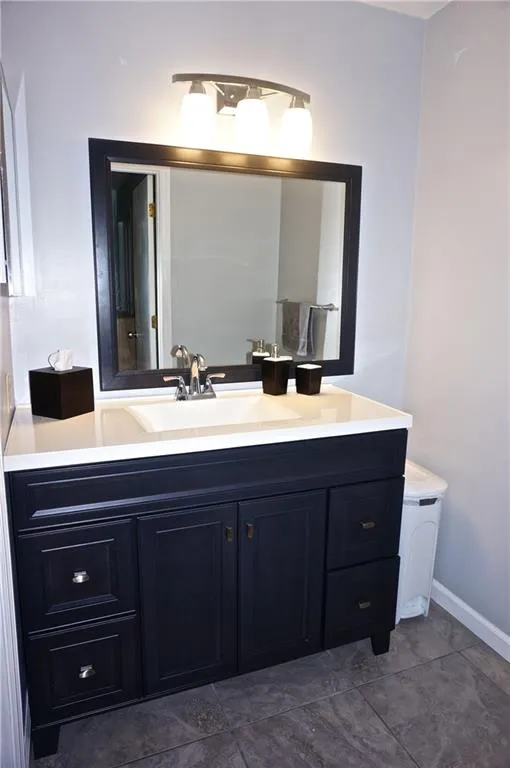 33 Ivy Trail Ne, Atlanta, Georgia 30342, 2 Bedrooms Bedrooms, ,2 BathroomsBathrooms,Residential,Sold,33 Ivy Trail Ne,5698245