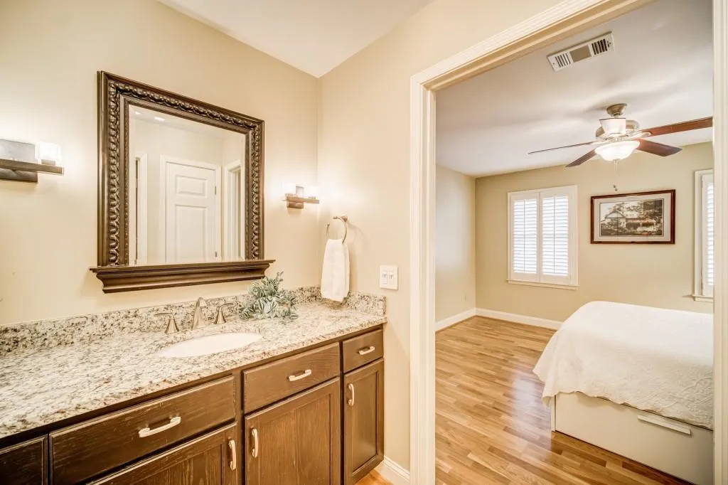 602 Bainbridge Drive, Atlanta, Georgia 30327, 2 Bedrooms Bedrooms, ,2 BathroomsBathrooms,Residential,Sold,602 Bainbridge Drive,6989102