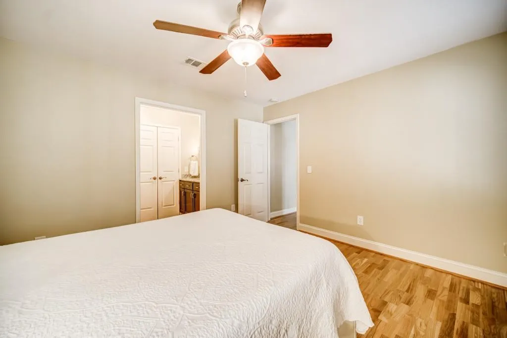 602 Bainbridge Drive, Atlanta, Georgia 30327, 2 Bedrooms Bedrooms, ,2 BathroomsBathrooms,Residential,Sold,602 Bainbridge Drive,6989102