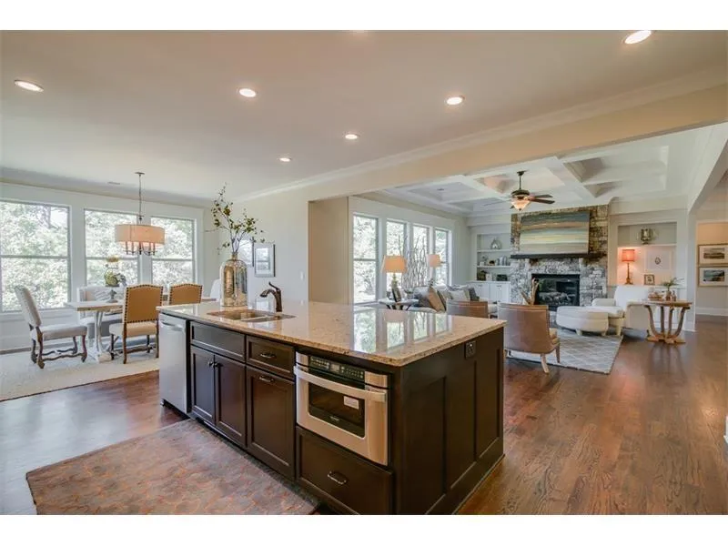 5000 Lazarian Court, Sandy Springs, Georgia 30350, 5 Bedrooms Bedrooms, ,4 BathroomsBathrooms,Residential,Sold,5000 Lazarian Court,5638722