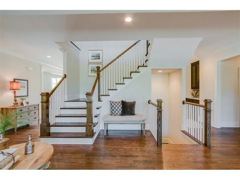 5000 Lazarian Court, Sandy Springs, Georgia 30350, 5 Bedrooms Bedrooms, ,4 BathroomsBathrooms,Residential,Sold,5000 Lazarian Court,5638722