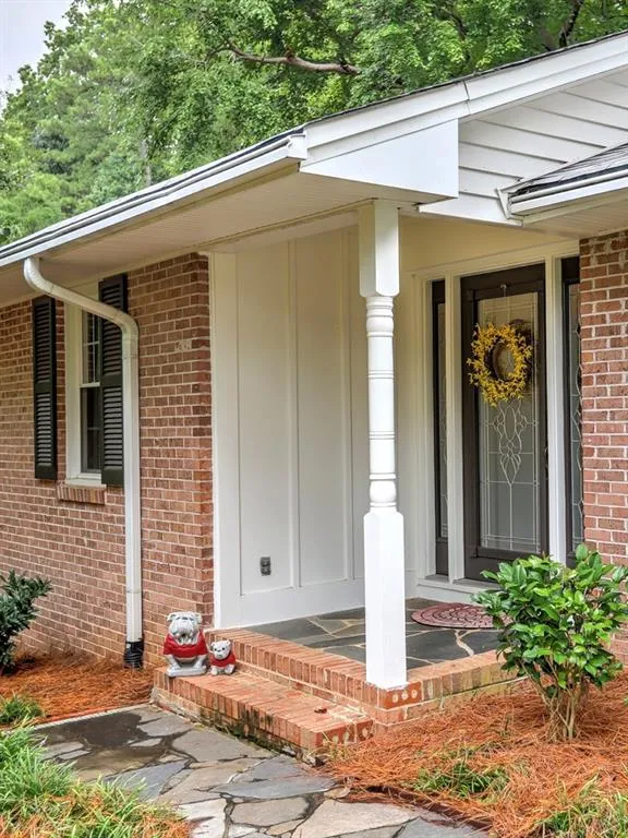 52 Brandon Ridge Drive, Atlanta, Georgia 30328, 3 Bedrooms Bedrooms, ,2 BathroomsBathrooms,Residential,Sold,52 Brandon Ridge Drive,6799590