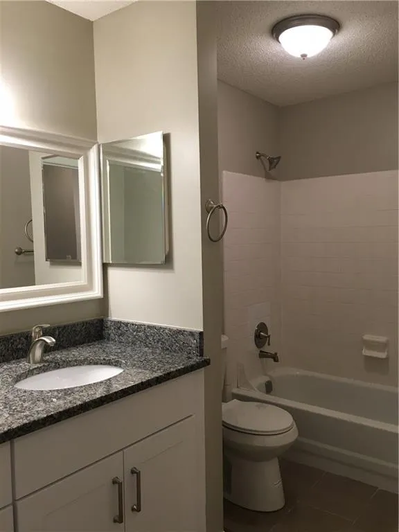 608 Granville Court Unit 608, Atlanta, Georgia 30328, 2 Bedrooms Bedrooms, ,2 BathroomsBathrooms,Residential,Sold,608 Granville Court Unit 608,5860639