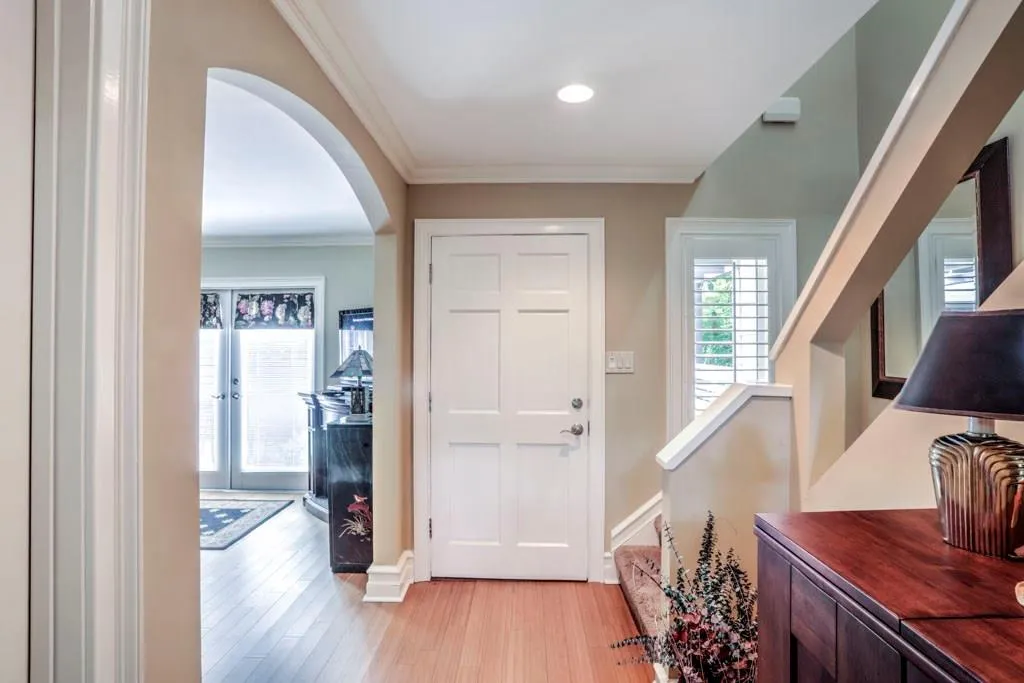 30 Forrest Place Ne, Sandy Springs, Georgia 30328, 3 Bedrooms Bedrooms, ,2 BathroomsBathrooms,Residential,Sold,30 Forrest Place Ne,6039611