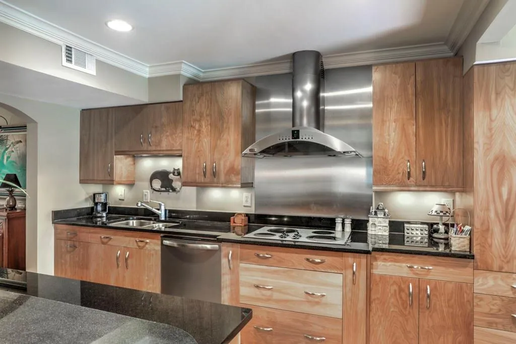 30 Forrest Place Ne, Sandy Springs, Georgia 30328, 3 Bedrooms Bedrooms, ,2 BathroomsBathrooms,Residential,Sold,30 Forrest Place Ne,6039611