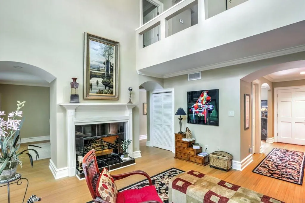 30 Forrest Place Ne, Sandy Springs, Georgia 30328, 3 Bedrooms Bedrooms, ,2 BathroomsBathrooms,Residential,Sold,30 Forrest Place Ne,6039611