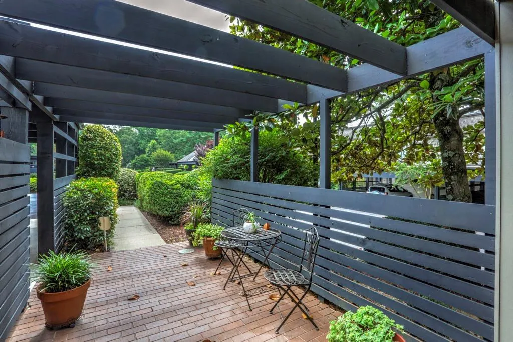 30 Forrest Place Ne, Sandy Springs, Georgia 30328, 3 Bedrooms Bedrooms, ,2 BathroomsBathrooms,Residential,Sold,30 Forrest Place Ne,6039611