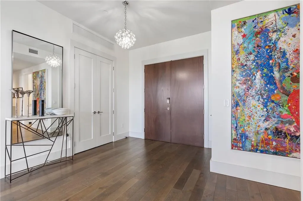 3107 Peachtree Road Ne Unit 1101, Atlanta, Georgia 30305, 3 Bedrooms Bedrooms, ,3 BathroomsBathrooms,Residential,For Sale,3107 Peachtree Road Ne Unit 1101,7444687