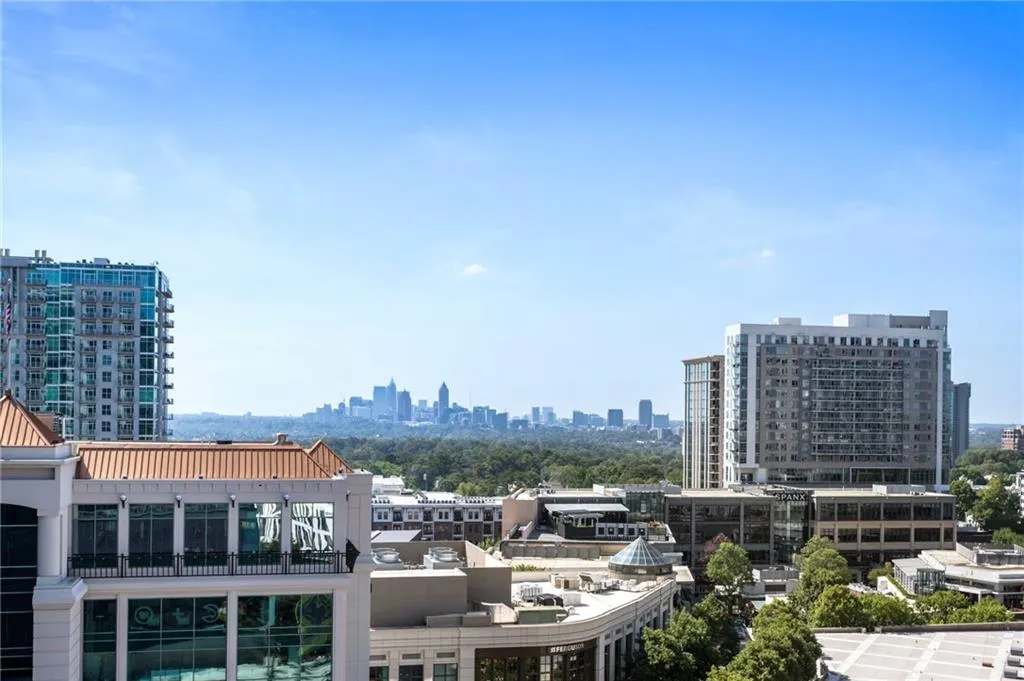 3107 Peachtree Road Ne Unit 1101, Atlanta, Georgia 30305, 3 Bedrooms Bedrooms, ,3 BathroomsBathrooms,Residential,For Sale,3107 Peachtree Road Ne Unit 1101,7444687