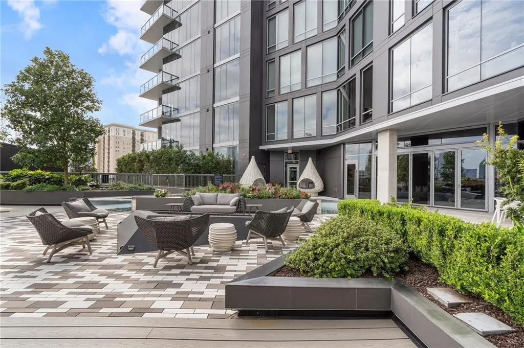 3107 Peachtree Road Ne Unit 1101, Atlanta, Georgia 30305, 3 Bedrooms Bedrooms, ,3 BathroomsBathrooms,Residential,For Sale,3107 Peachtree Road Ne Unit 1101,7444687