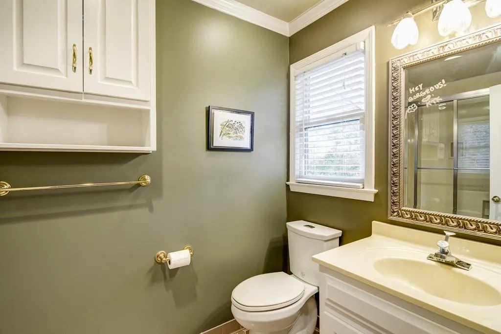 1765 Redbourne Drive, Atlanta, Georgia 30350, 5 Bedrooms Bedrooms, ,5 BathroomsBathrooms,Residential,Sold,1765 Redbourne Drive,5816135
