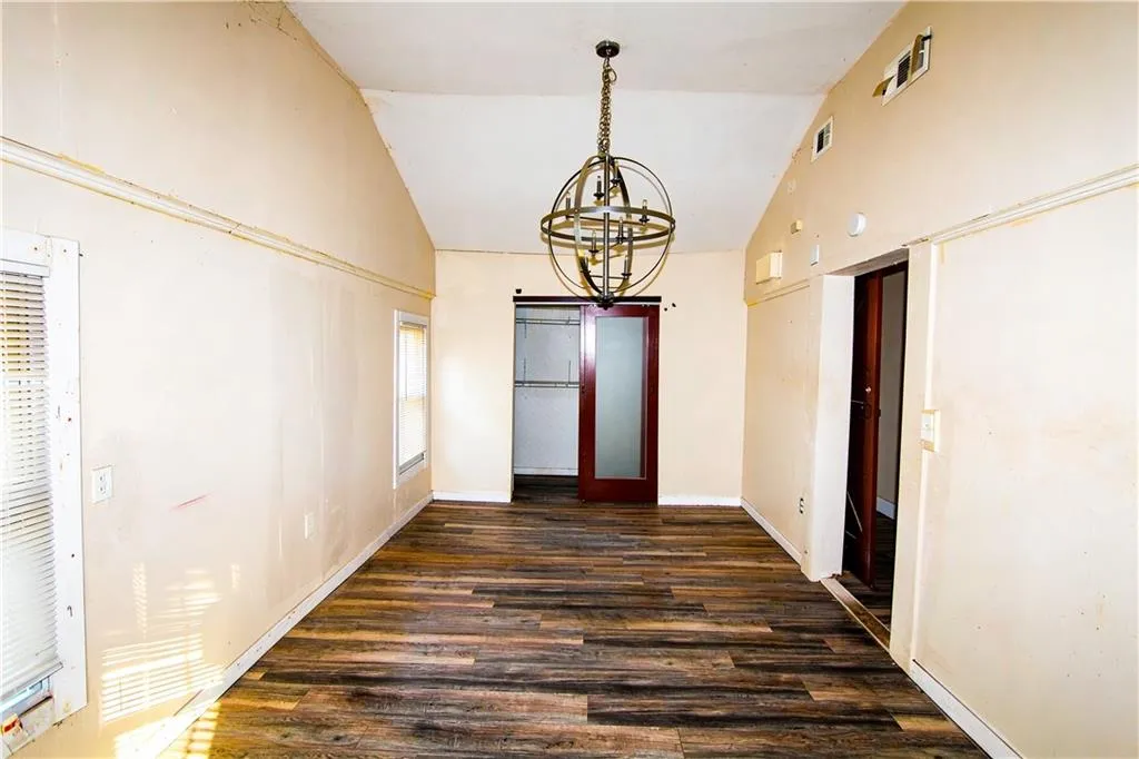 602 W Lake Avenue Nw, Atlanta, Georgia 30318, 2 Bedrooms Bedrooms, 0 ,2 BathroomsBathrooms,Residential,For Sale,602 W Lake Avenue Nw,7674696