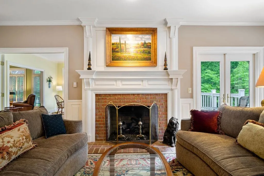8200 Sullivan Hill Road, Sandy Springs, Georgia 30350, 5 Bedrooms Bedrooms, ,4 BathroomsBathrooms,Residential,Sold,8200 Sullivan Hill Road,7213804