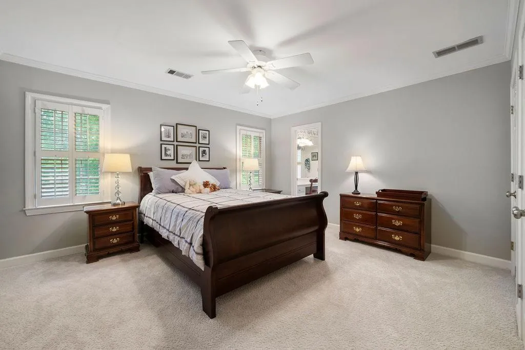 8200 Sullivan Hill Road, Sandy Springs, Georgia 30350, 5 Bedrooms Bedrooms, ,4 BathroomsBathrooms,Residential,Sold,8200 Sullivan Hill Road,7213804