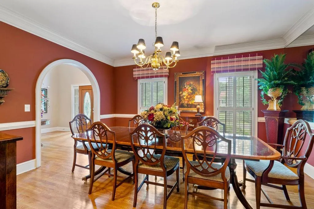 8200 Sullivan Hill Road, Sandy Springs, Georgia 30350, 5 Bedrooms Bedrooms, ,4 BathroomsBathrooms,Residential,Sold,8200 Sullivan Hill Road,7213804