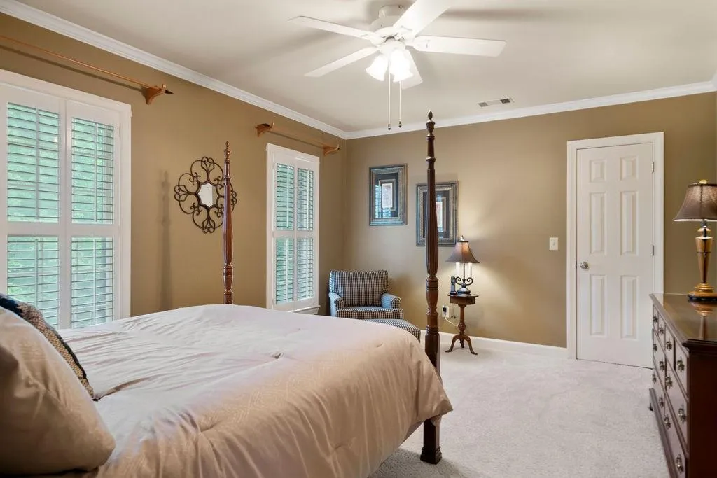 8200 Sullivan Hill Road, Sandy Springs, Georgia 30350, 5 Bedrooms Bedrooms, ,4 BathroomsBathrooms,Residential,Sold,8200 Sullivan Hill Road,7213804