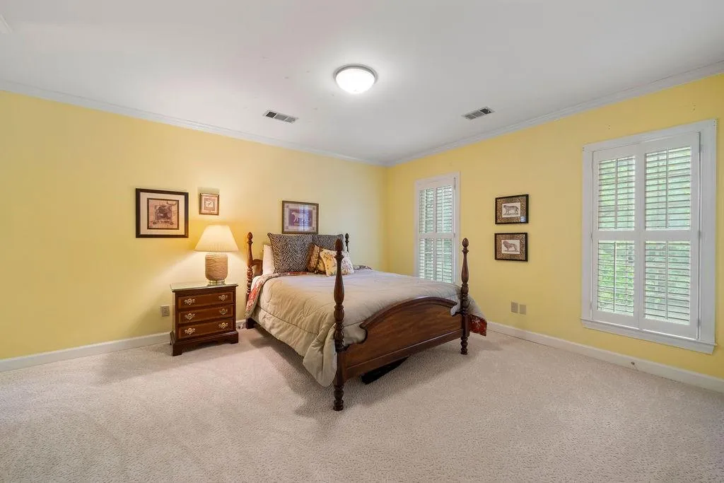 8200 Sullivan Hill Road, Sandy Springs, Georgia 30350, 5 Bedrooms Bedrooms, ,4 BathroomsBathrooms,Residential,Sold,8200 Sullivan Hill Road,7213804