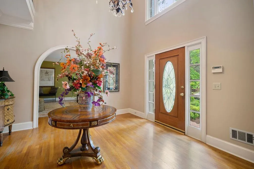 8200 Sullivan Hill Road, Sandy Springs, Georgia 30350, 5 Bedrooms Bedrooms, ,4 BathroomsBathrooms,Residential,Sold,8200 Sullivan Hill Road,7213804