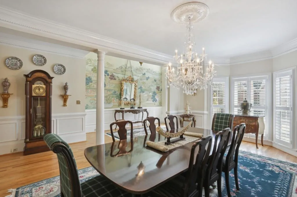 120 Grosvenor Place, Sandy Springs, Georgia 30328, 4 Bedrooms Bedrooms, ,2 BathroomsBathrooms,Residential,Sold,120 Grosvenor Place,7111571