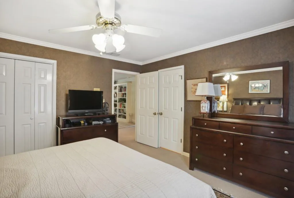 120 Grosvenor Place, Sandy Springs, Georgia 30328, 4 Bedrooms Bedrooms, ,2 BathroomsBathrooms,Residential,Sold,120 Grosvenor Place,7111571