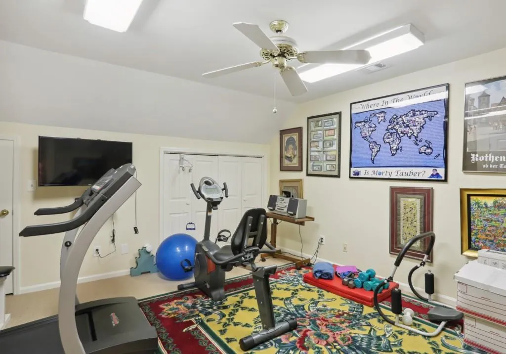 120 Grosvenor Place, Sandy Springs, Georgia 30328, 4 Bedrooms Bedrooms, ,2 BathroomsBathrooms,Residential,Sold,120 Grosvenor Place,7111571