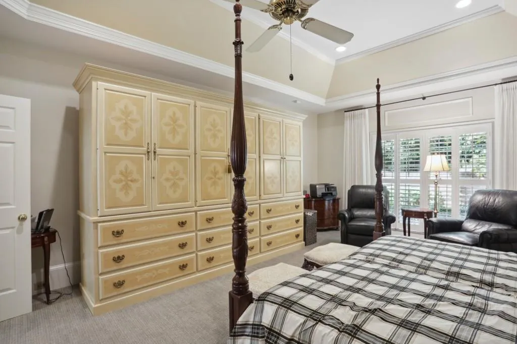 120 Grosvenor Place, Sandy Springs, Georgia 30328, 4 Bedrooms Bedrooms, ,2 BathroomsBathrooms,Residential,Sold,120 Grosvenor Place,7111571