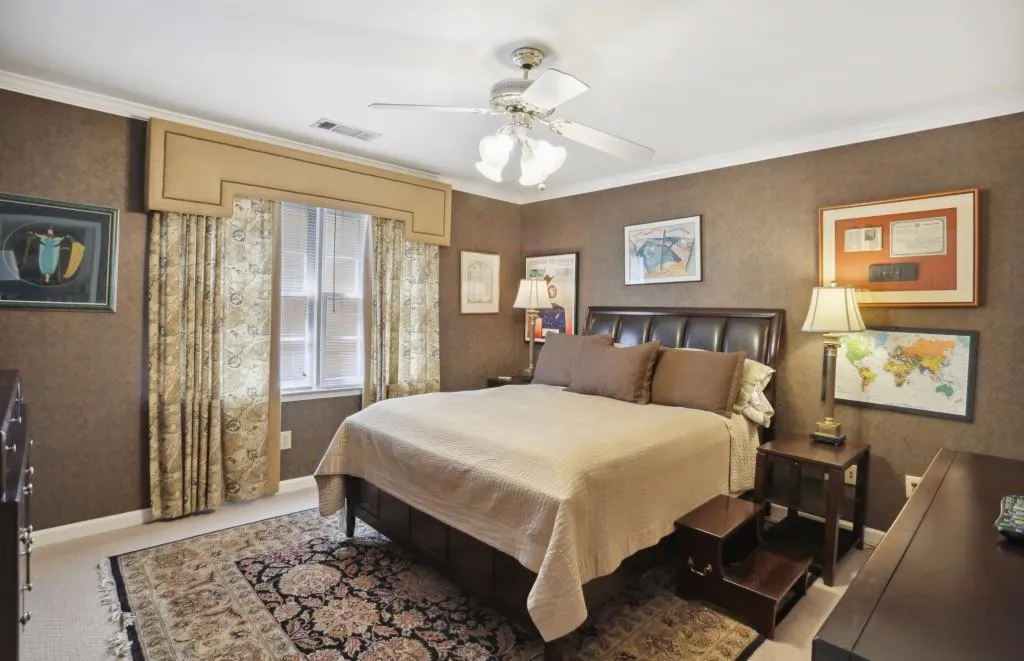 120 Grosvenor Place, Sandy Springs, Georgia 30328, 4 Bedrooms Bedrooms, ,2 BathroomsBathrooms,Residential,Sold,120 Grosvenor Place,7111571