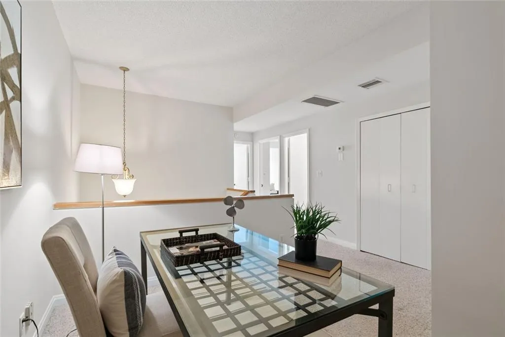 145 15th Street Ne Unit 602, Atlanta, Georgia 30309, 2 Bedrooms Bedrooms, ,2 BathroomsBathrooms,Residential,For Sale,145 15th Street Ne Unit 602,7613277